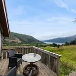 Lantgård Staurset Gård *